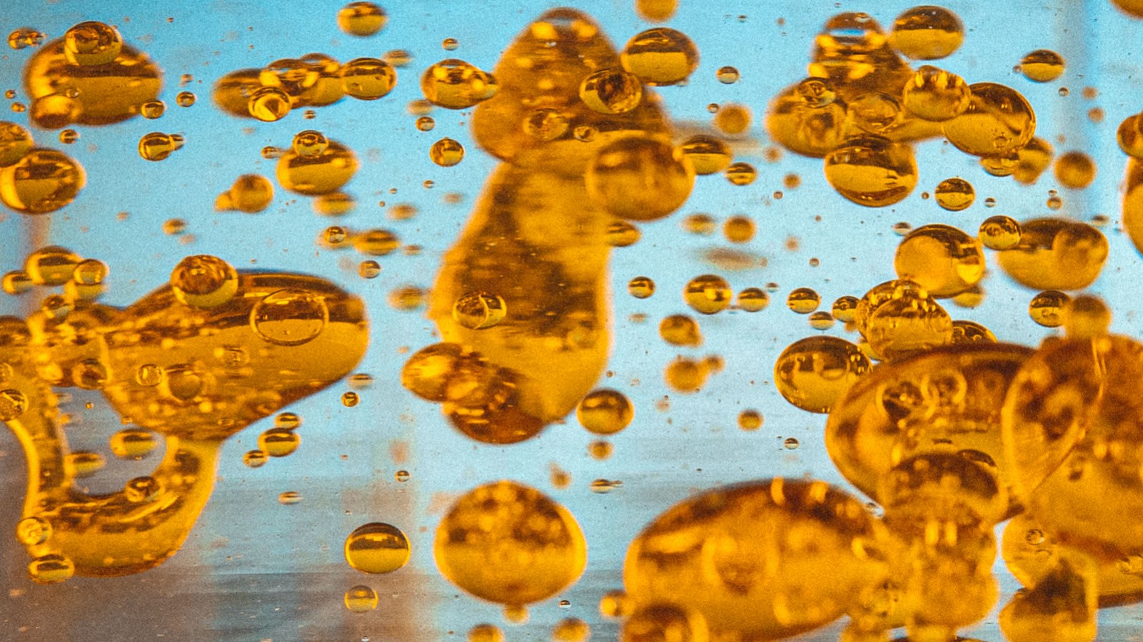 New Face Oil Kin Berry